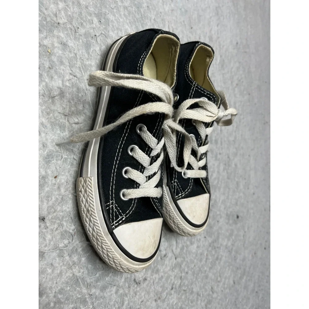 Converse Chuck Taylor All Star Low Top Black Canvas Youth Sneakers 3J235 Size 12